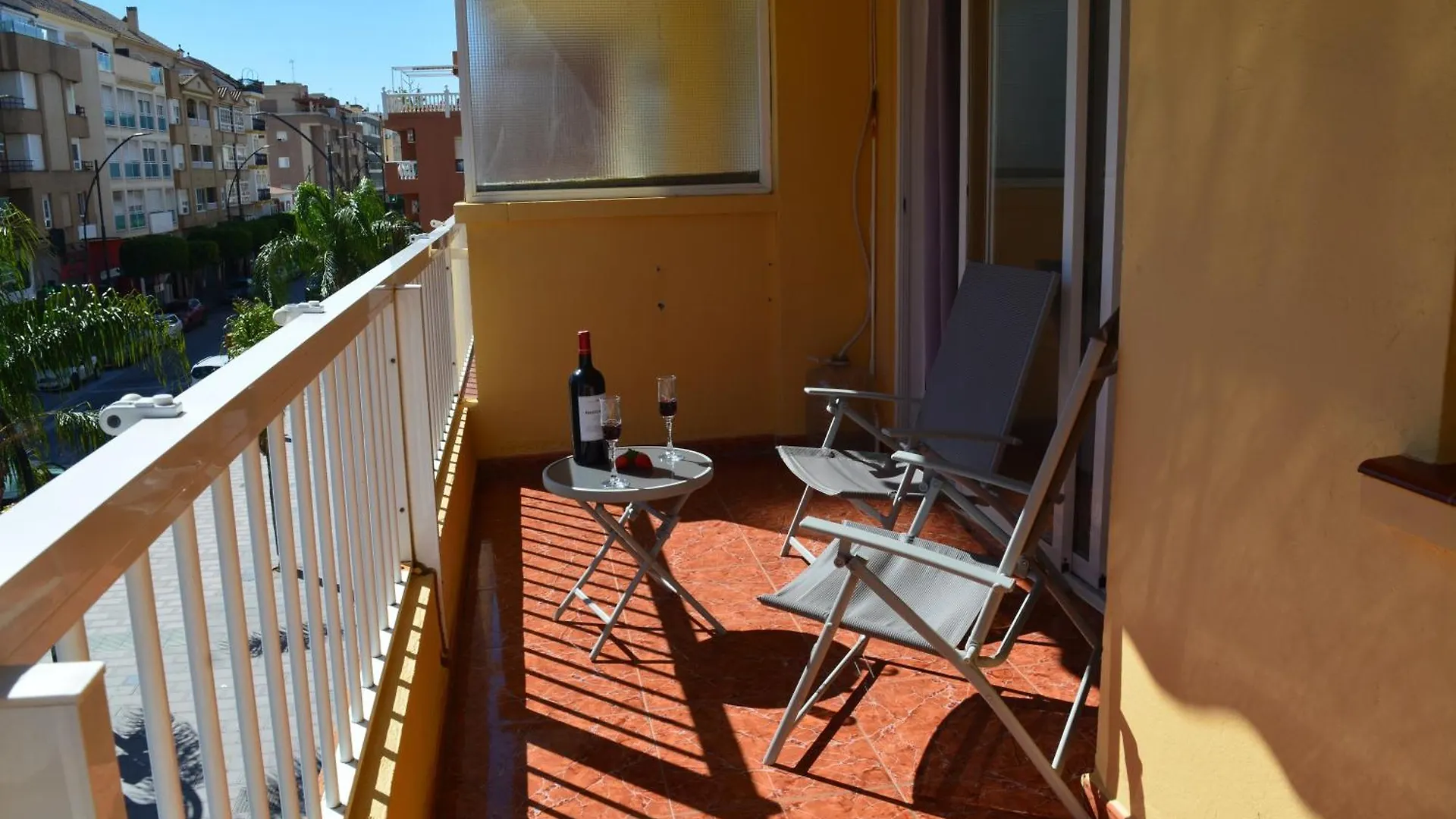 Nonna Beach Apartment Two-Bedroom Rincon de la Victoria