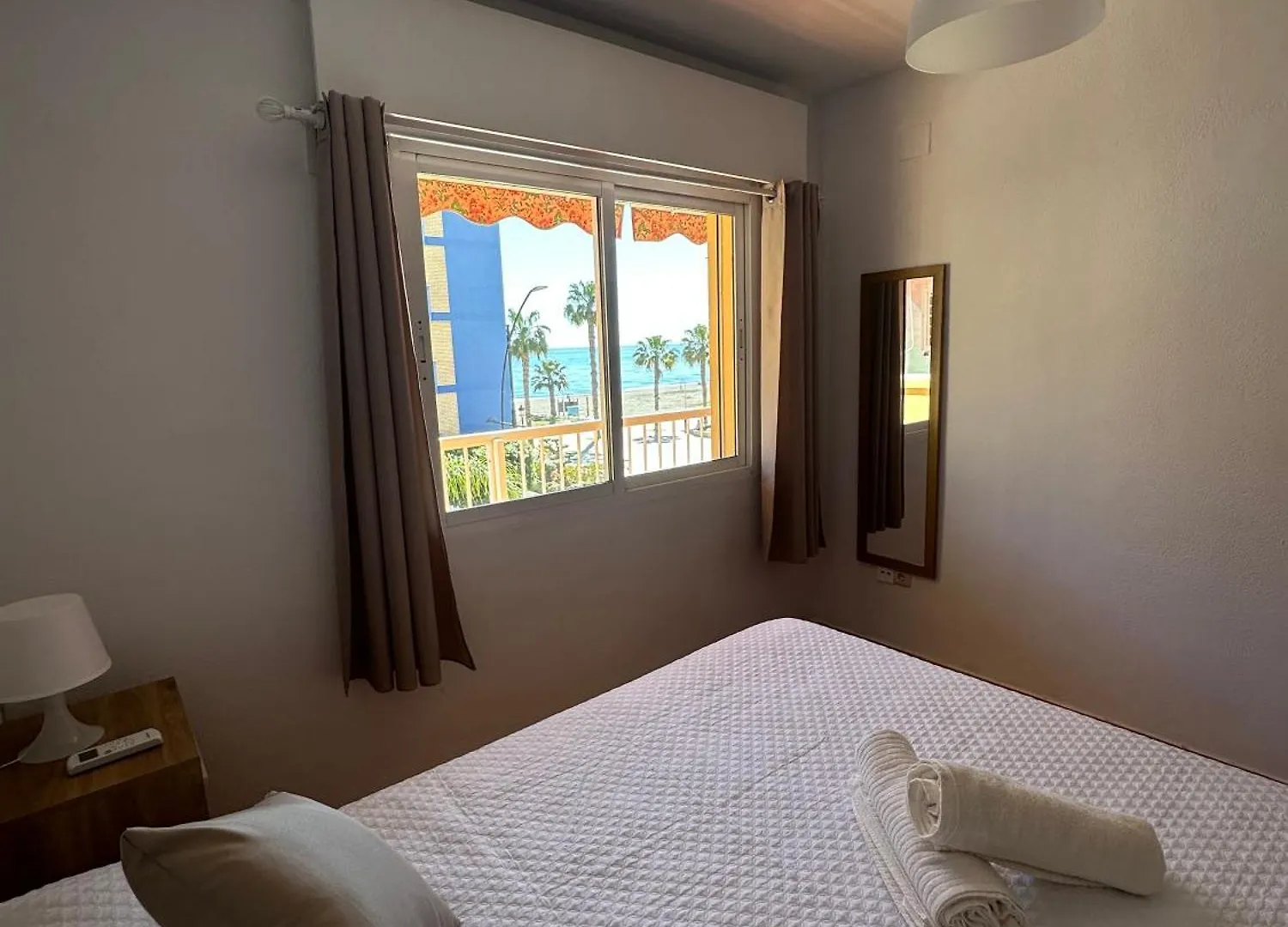 Nonna Beach Apartment Two-Bedroom Rincon de la Victoria